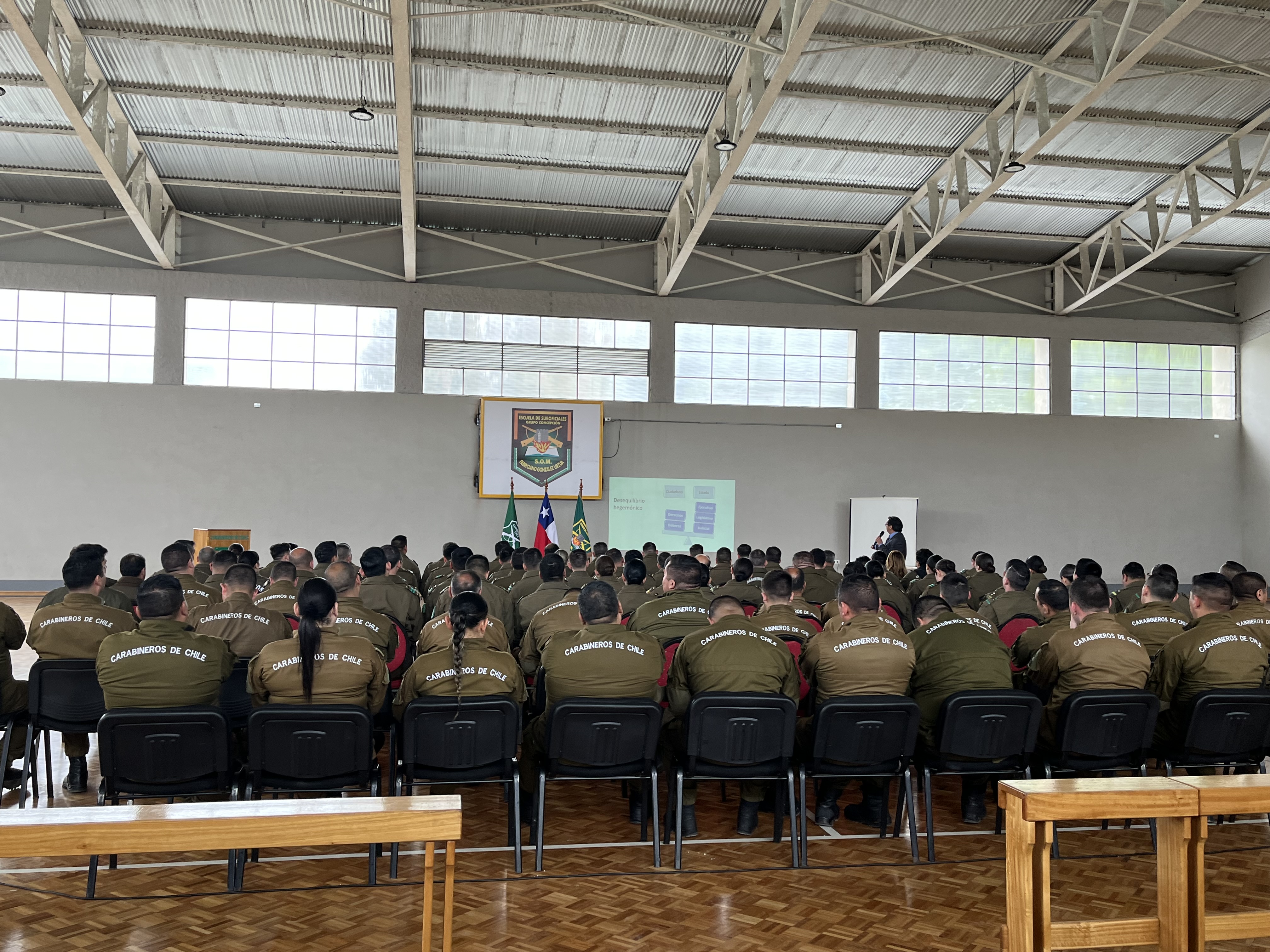 Capacitación institucional Carabineros de Chile — Talent Work